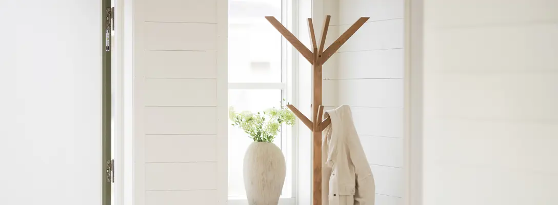 confetti clothes hanger.