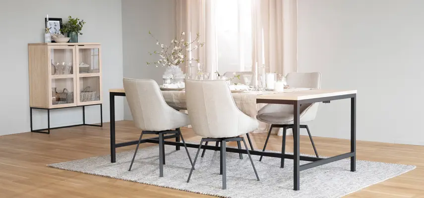 Everett matbord Alison stol.